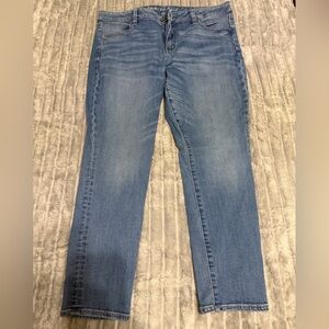 American Eagle Outfitters Light Blue Skinny Jeans